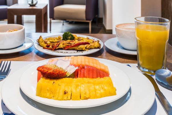 Desayuno buffet Viaggio Teleport Bogotá